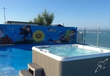 Hotell Girasole Eco Family Village