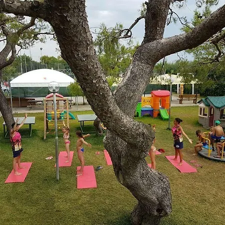 Girasole Eco Family Village Hotell