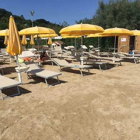 Girasole Eco Family Village Fermo