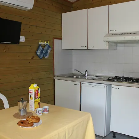 Girasole Eco Family Village 4*