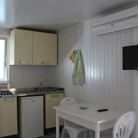 Girasole Eco Family Village 호텔 4*