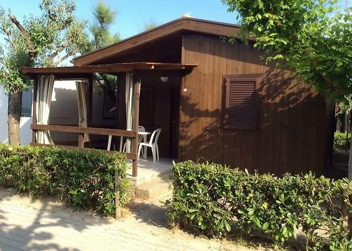 Girasole Eco Family Village 4* Fermo